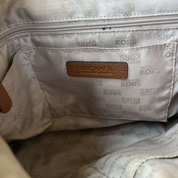 Michael Kors Brown Leather Hobo Bag with Chain Strap Details Bohemian Summer - Picture 10 of 11